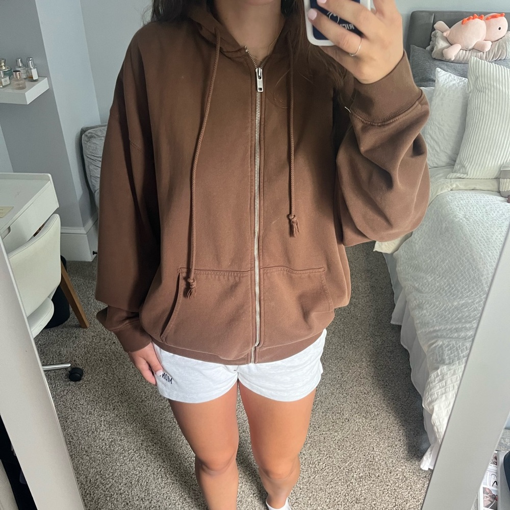 Brandy Melville Malibu California Brown Zip Up